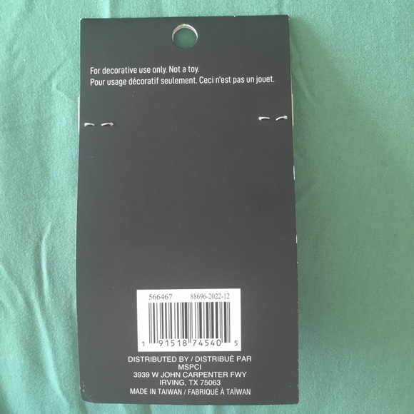 Make Market (Michael’s) Miniature Tackle Box - Picture 3 of 3